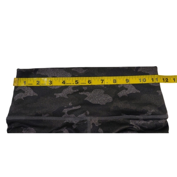 Define High-Waisted 7/8 PowerHold Legging in Charcoal Camo - Picture 13 of 13